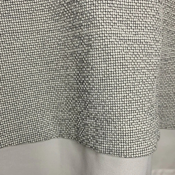 Banana Republic Textured Top - Picture 4 of 6